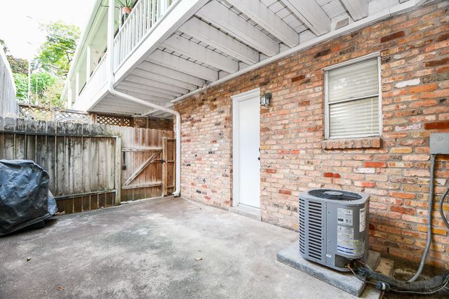 4040 San Felipe Street 170, Houston, TX 77027