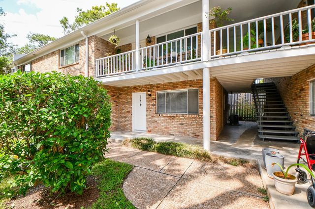 4040 San Felipe Street 170, Houston, TX 77027