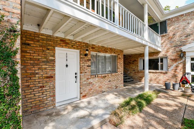 4040 San Felipe Street 170, Houston, TX 77027