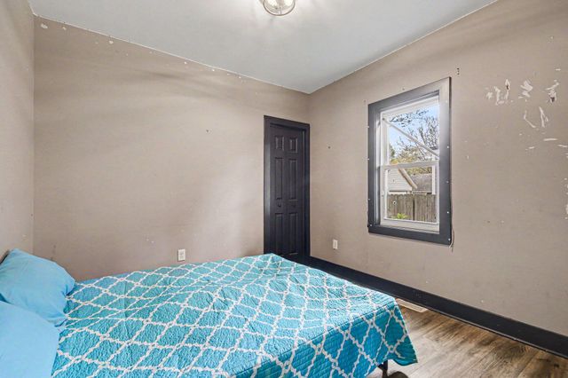 2319 Beverly Avenue SW, Wyoming, MI 49519