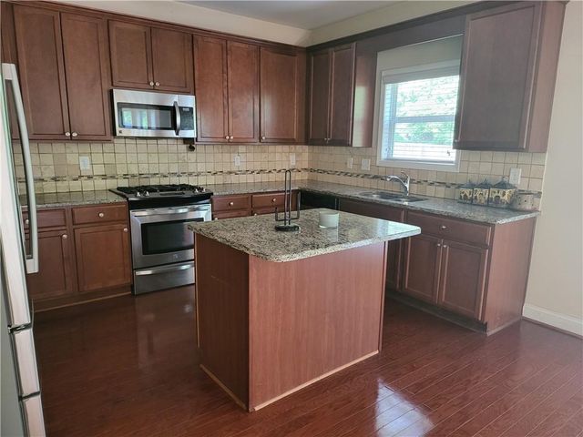 1080 Colgan Court, Alpharetta, GA 30004