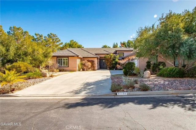 41154 Heights, Palmdale, CA 93551