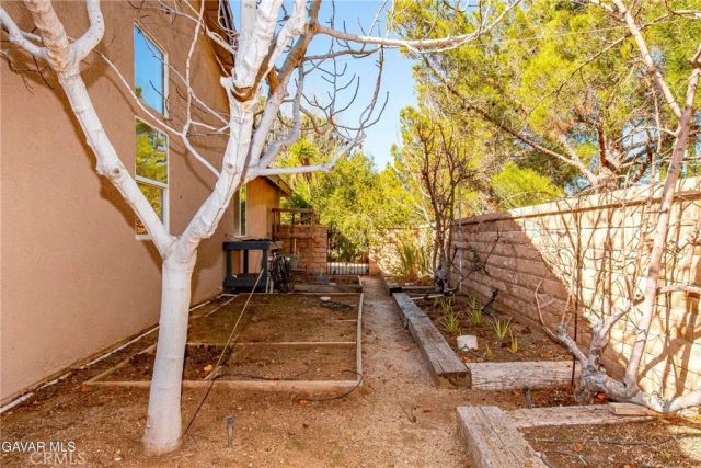 41154 Heights, Palmdale, CA 93551