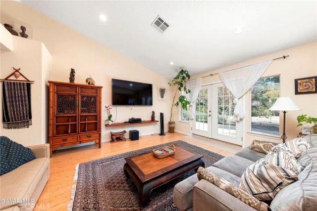 41154 Heights, Palmdale, CA 93551