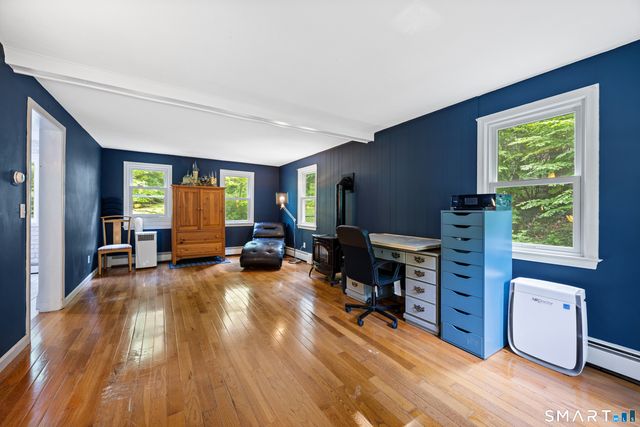 825 Neipsic Road, Glastonbury, CT 06033