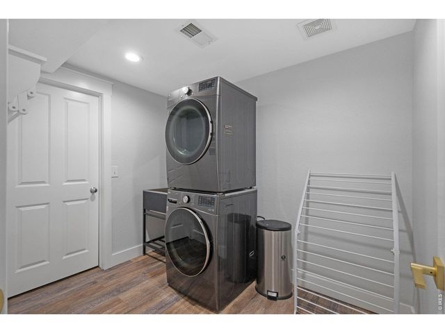 1029 Katy Ln, Longmont, CO 80504