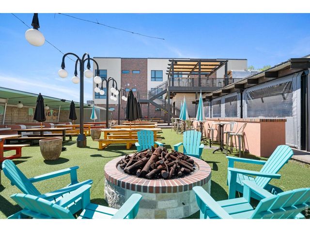 1029 Katy Ln, Longmont, CO 80504