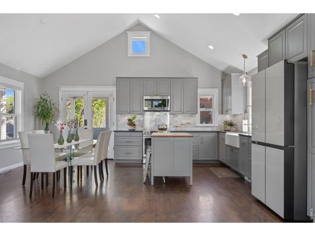 1029 Katy Ln, Longmont, CO 80504