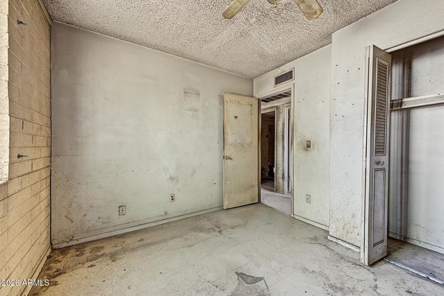 1138 W APACHE Street, Phoenix, AZ 85007