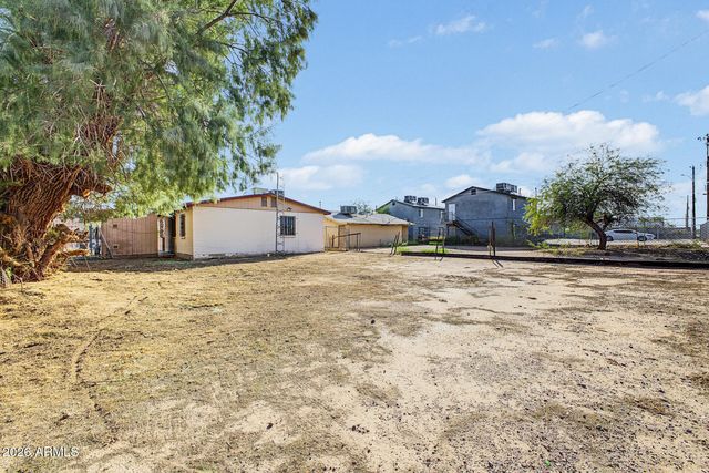 1138 W APACHE Street, Phoenix, AZ 85007