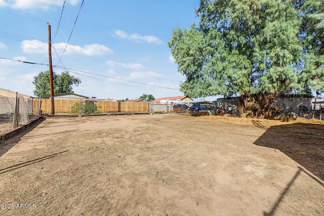 1138 W APACHE Street, Phoenix, AZ 85007