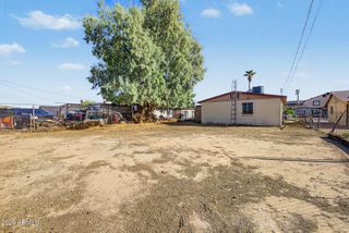 1138 W APACHE Street, Phoenix, AZ 85007