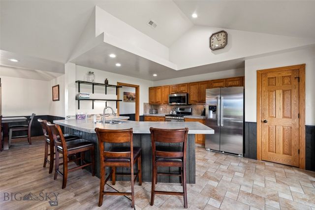 455 Dulohery Lane, Bozeman, MT 59715