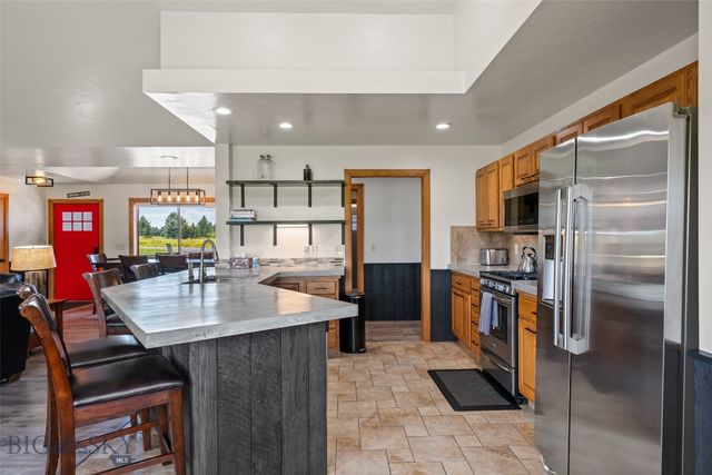 455 Dulohery Lane, Bozeman, MT 59715