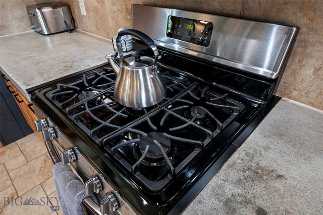 455 Dulohery Lane, Bozeman, MT 59715