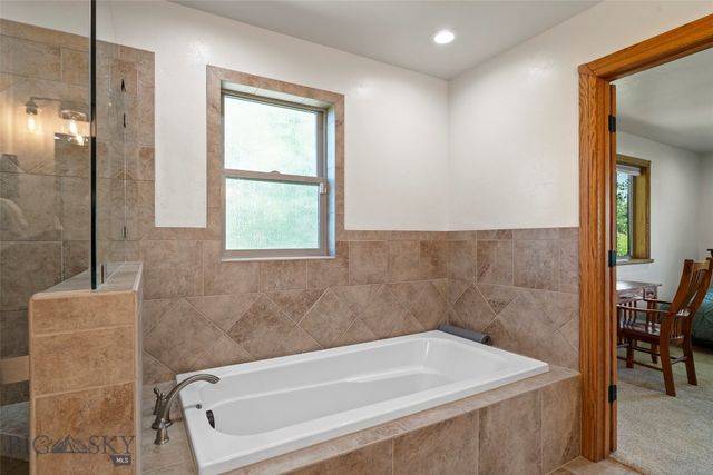 455 Dulohery Lane, Bozeman, MT 59715