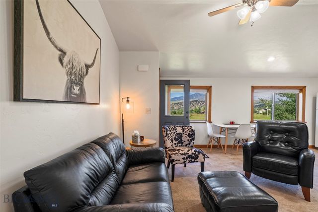455 Dulohery Lane, Bozeman, MT 59715