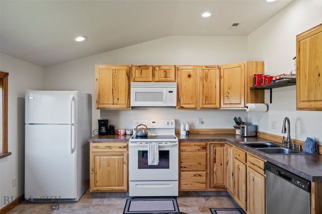 455 Dulohery Lane, Bozeman, MT 59715