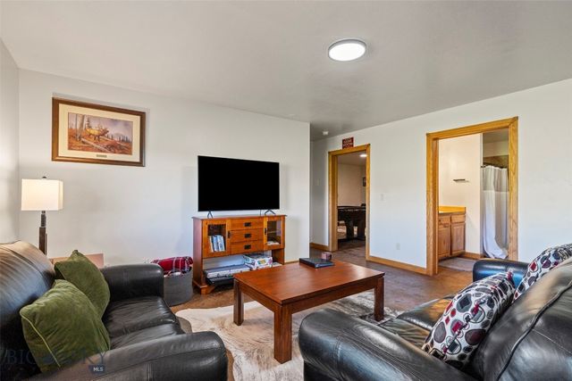 455 Dulohery Lane, Bozeman, MT 59715