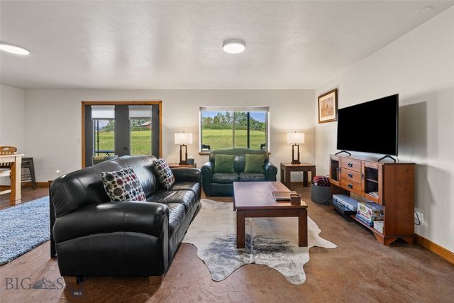 455 Dulohery Lane, Bozeman, MT 59715