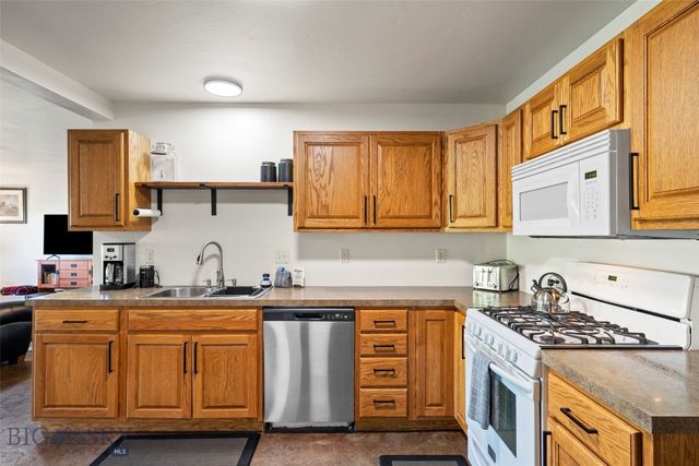 455 Dulohery Lane, Bozeman, MT 59715