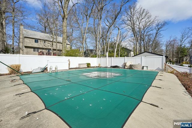 59 Oakwood Drive, Wayne, NJ 07470