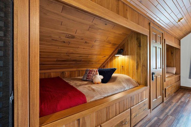 W1029 HIGHWAY VV, Keshena, WI 54135