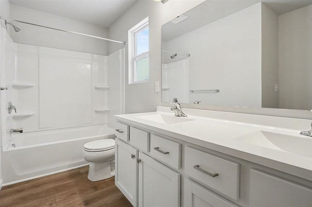 48605 Silver Oaks Boulevard, Mattawan, MI 49071