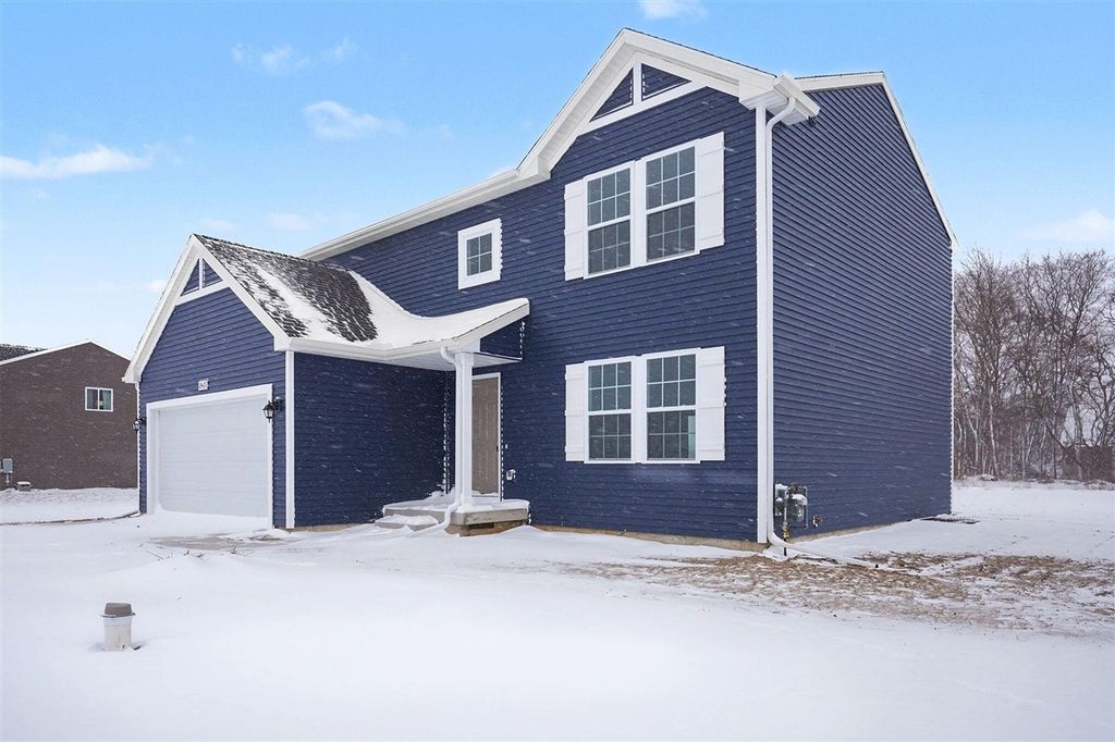 48605 Silver Oaks Boulevard, Mattawan, MI 49071