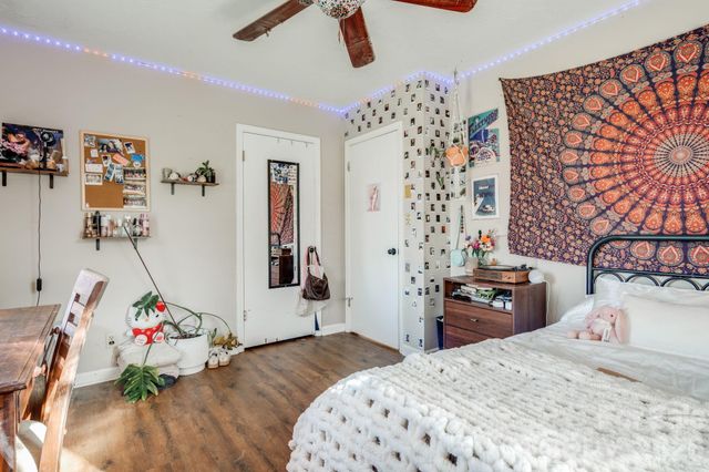 99 S Rowe Road, Hendersonville, NC 28792