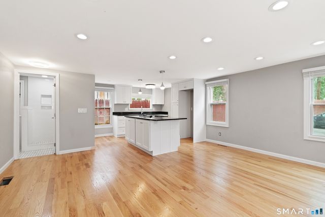 601 Chapel Street B, New Haven, CT 06511