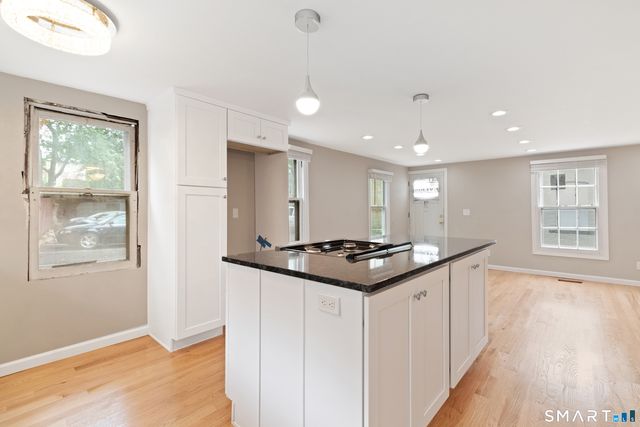 601 Chapel Street B, New Haven, CT 06511