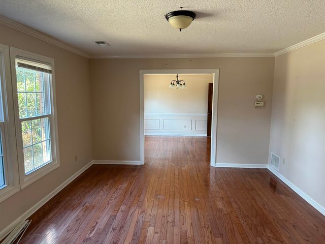 2764 E GERALD FORD DR, Memphis, TN 38016