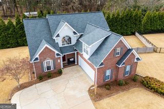 106 Victoria Way, Carrollton, GA 30116
