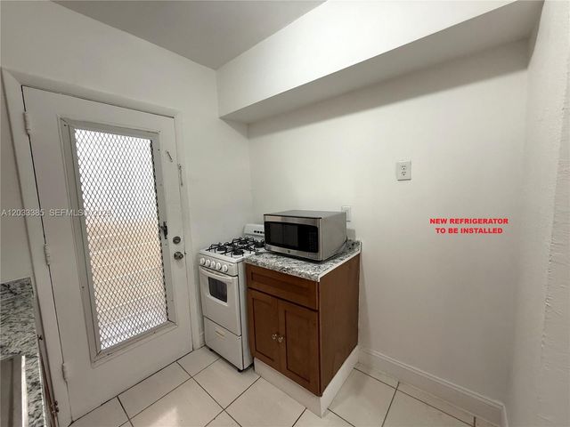 6885 Byron Avenue 103, Miami Beach, FL 33141