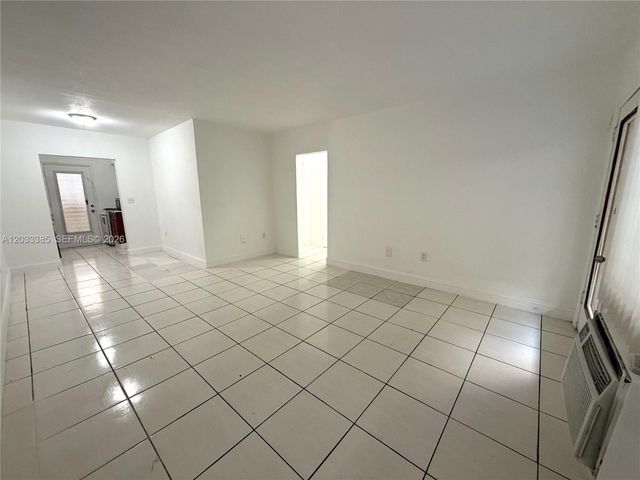 6885 Byron Avenue 103, Miami Beach, FL 33141