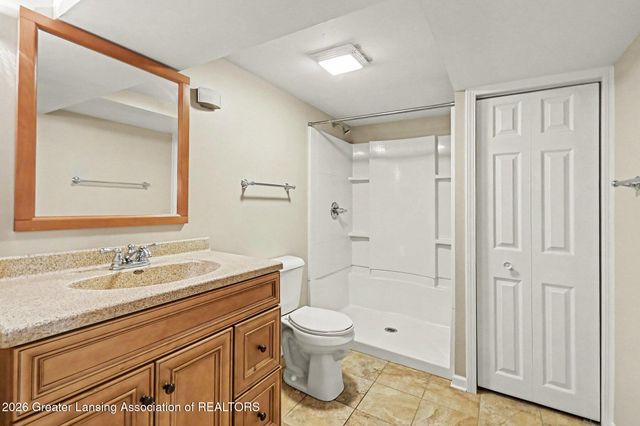 1706 Laurelwood Drive, Holt, MI 48842