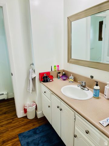 8805 S 2700 W, West Jordan, UT 84088