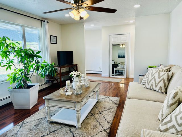 8805 S 2700 W, West Jordan, UT 84088