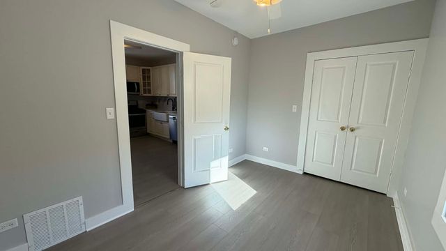 2324 CLARENCE Avenue 2, Berwyn, IL 60402