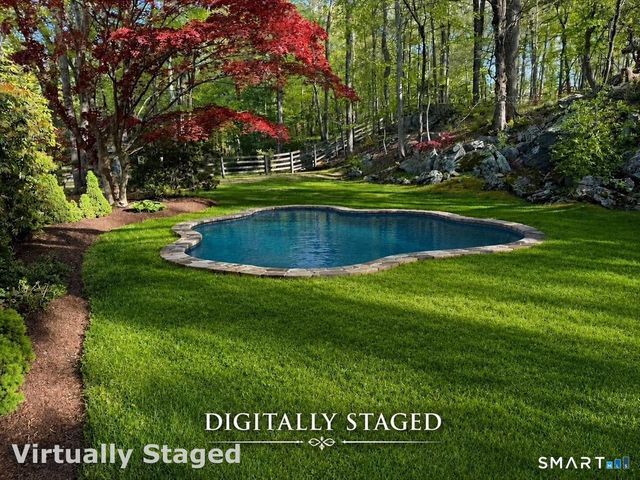 10 Hillcrest Court, Ridgefield, CT 06877