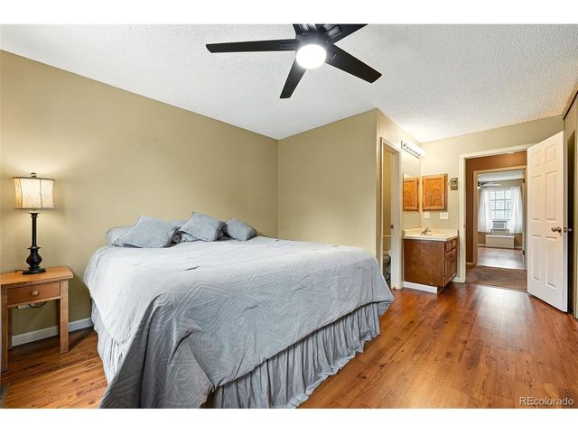 9762 W Cornell Pl, Lakewood, CO 80227