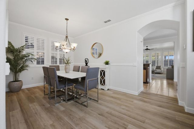 10140 Brenna Way, Elk Grove, CA 95757