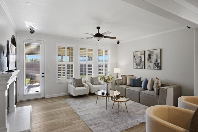 10140 Brenna Way, Elk Grove, CA 95757