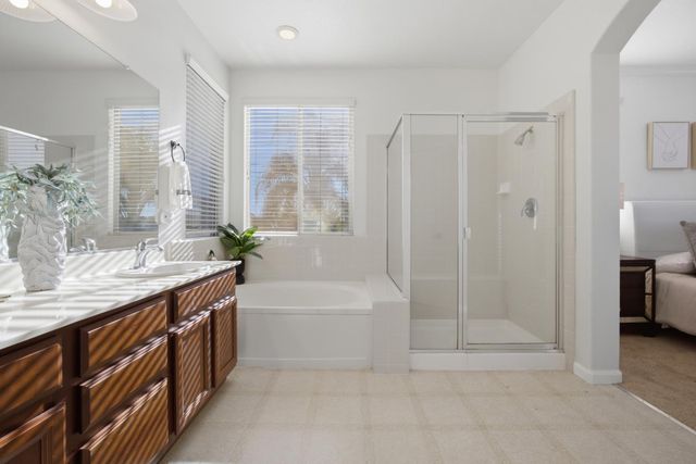 10140 Brenna Way, Elk Grove, CA 95757