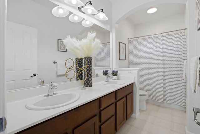 10140 Brenna Way, Elk Grove, CA 95757