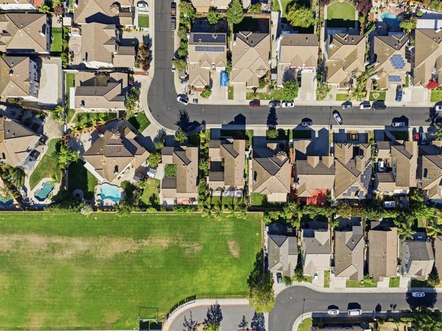 10140 Brenna Way, Elk Grove, CA 95757