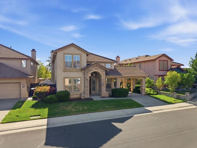 10140 Brenna Way, Elk Grove, CA 95757