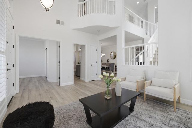 10140 Brenna Way, Elk Grove, CA 95757