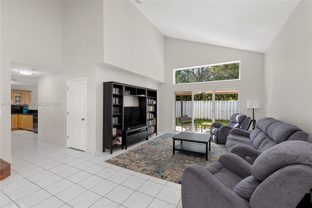 17422 SW 33rd St, Miramar, FL 33029